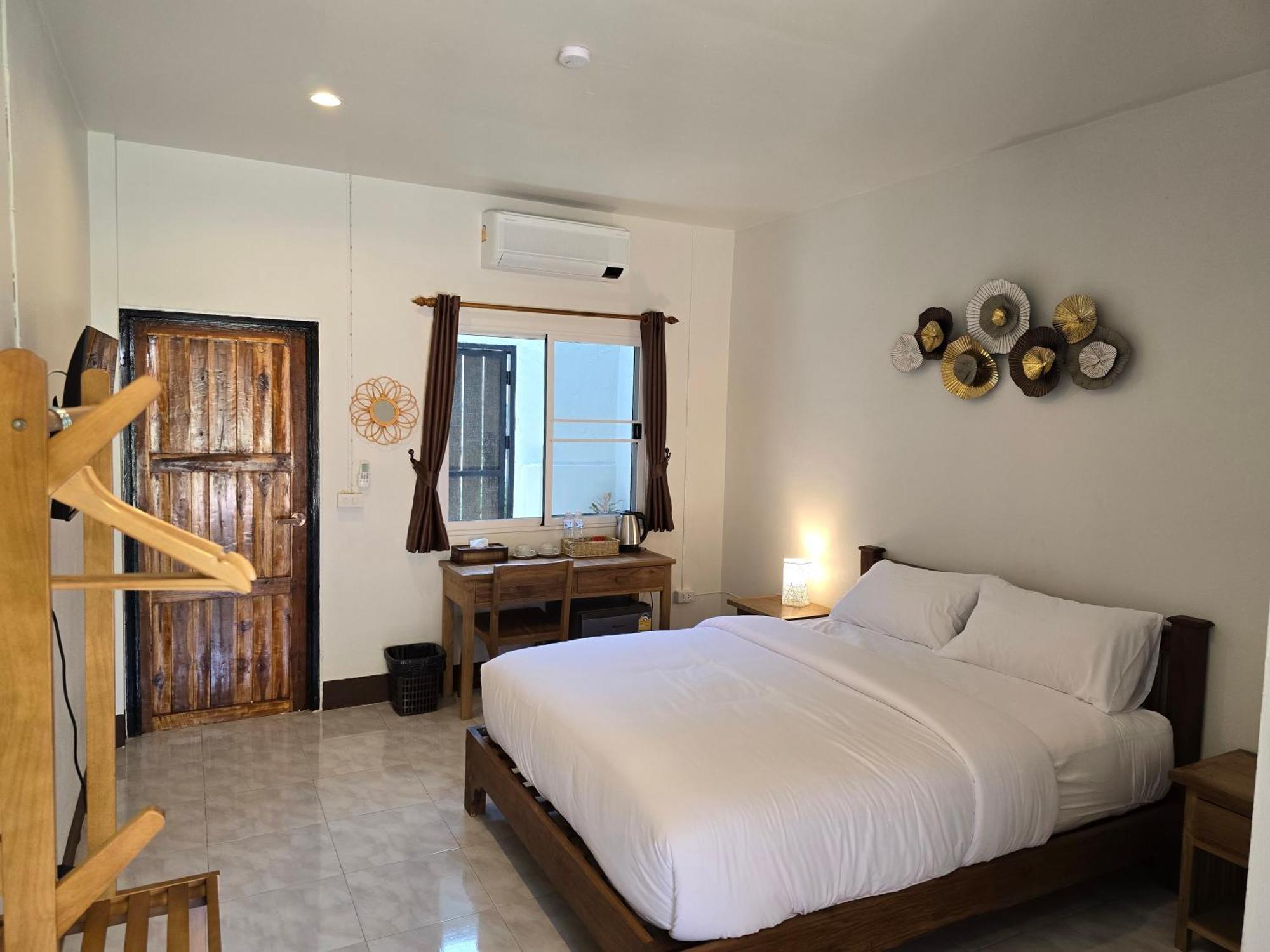 The Old City Rooms Chiang Mai Exterior foto
